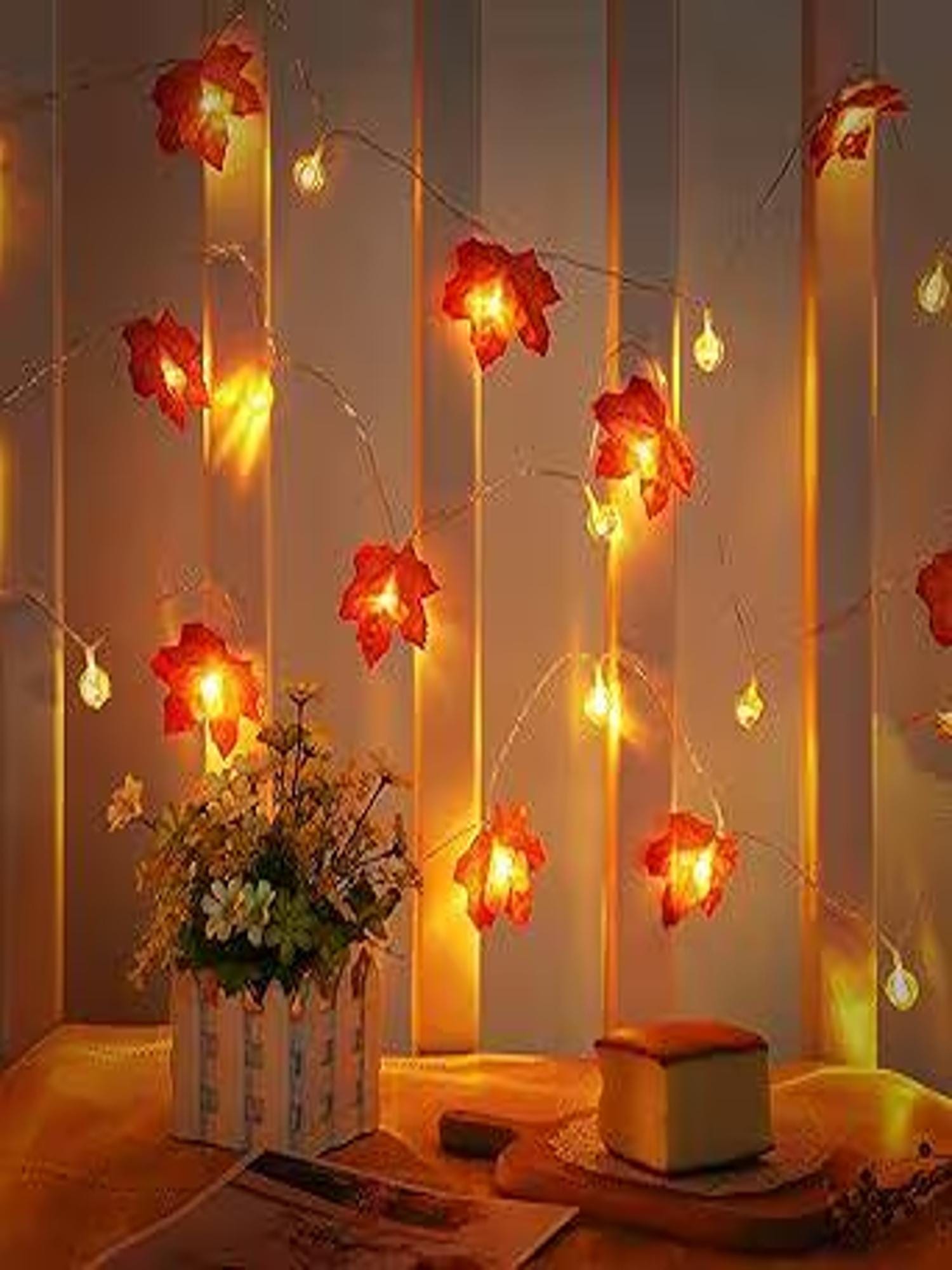Williamsmugstore 3M Maple Leaf String Lights, Leaf Lights Fall Decorations with LED Pumpkin, Waterproof Fairy Lights with 2 Modes, Halloween  Fall lights