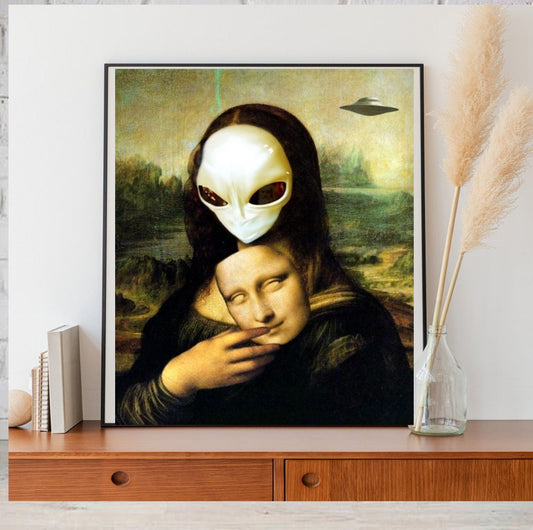 Williamsmugstore Mona Lisa  with alien mask  Print, jpeg,png  printable Original Oil Painting Cat Portrait Poster, Vintage Wall Art, Unique Gift